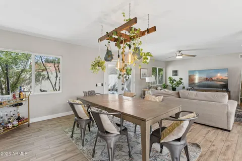 $835,000 | 124 West El Caminito Drive, Phoenix, AZ 85021