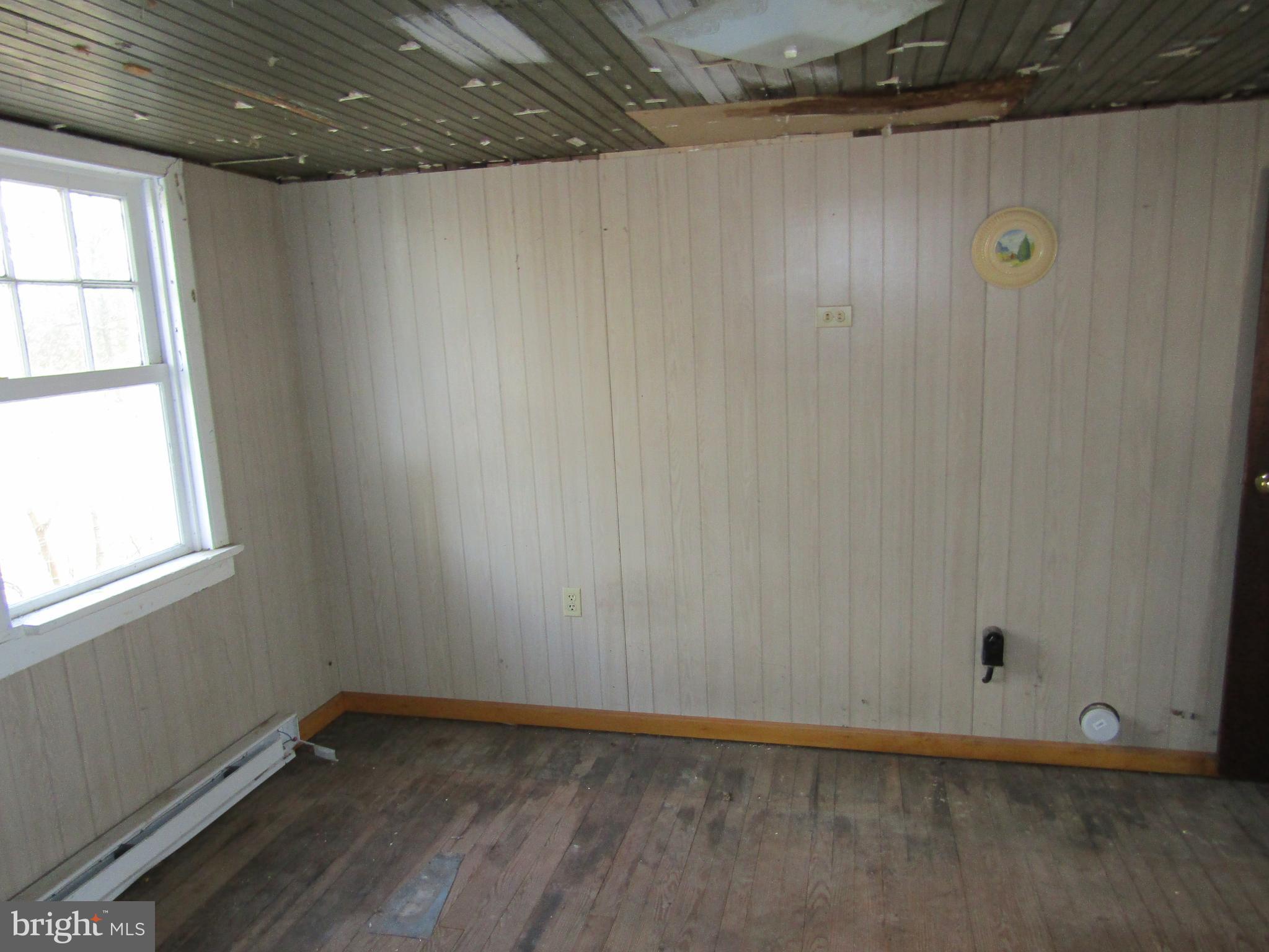 6005 Conover Road Taneytown, MD 21787 - Photo 23 of 30 a view of an empty room