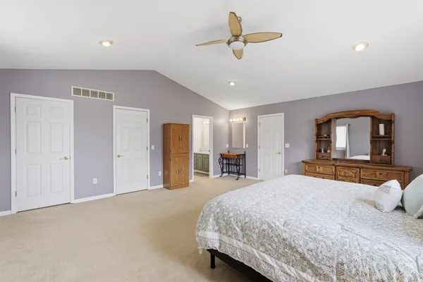 $325,000 | 1223 Lori Lane, Fenton, MI 48430