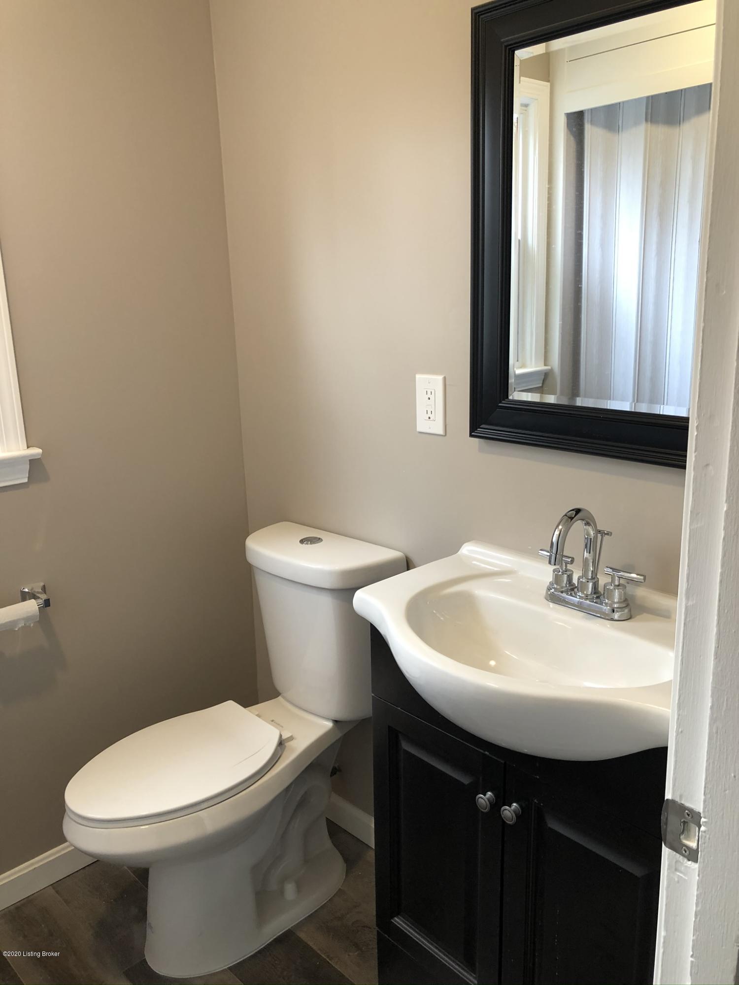 124 Blue Ridge Road Louisville, KY 40223 - Photo 20 of 37 IMG_1462