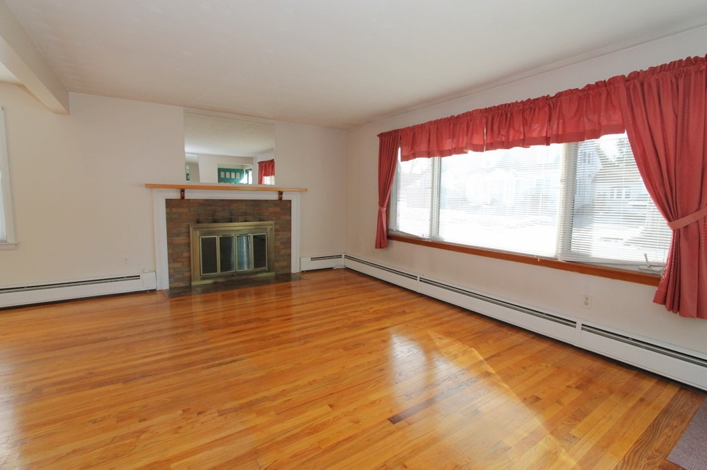48 Prudential Road Worcester, MA 01606 - Photo 2 of 15 Gallery Image 2