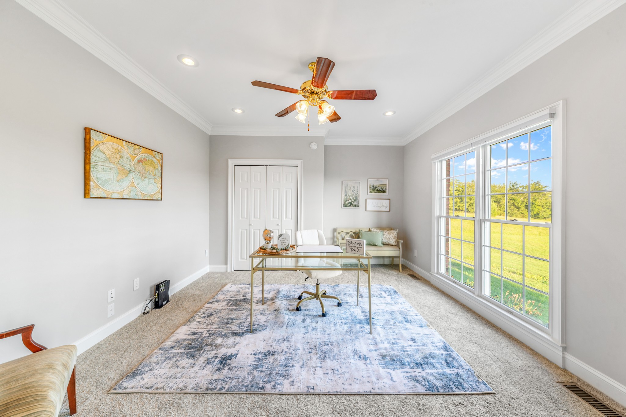 3895 Ostella Road Lewisburg, TN 37091 - Photo 44 of 100 a living room with furniture and a large window