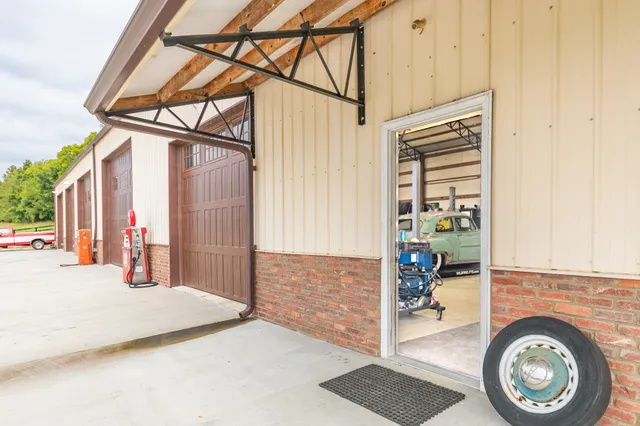 $1,950,000 | 3895 Ostella Road, Lewisburg, TN 37091