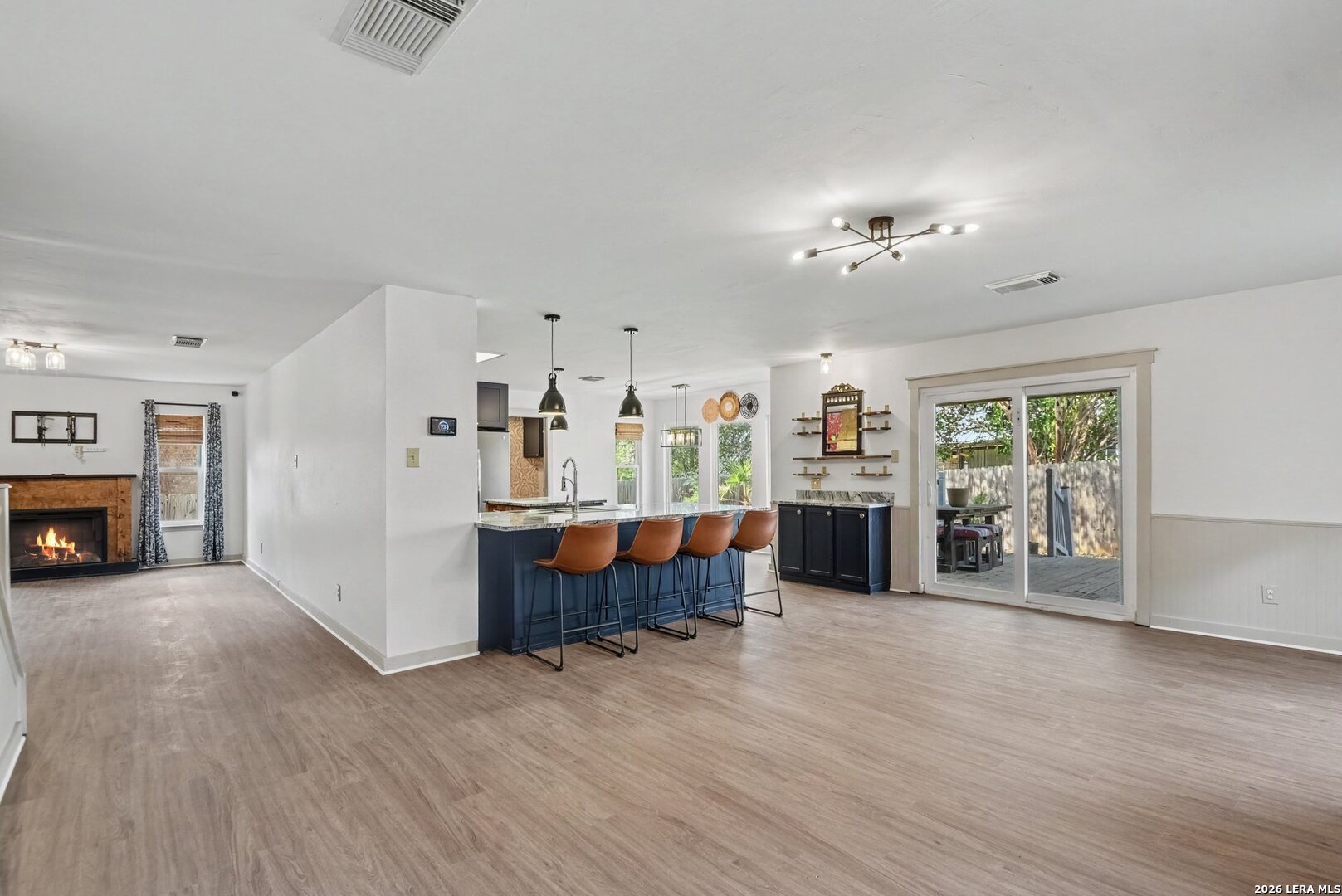 7711 Rio Blanco Converse, TX 78109 - Photo 4 of 40 Gallery Image 4