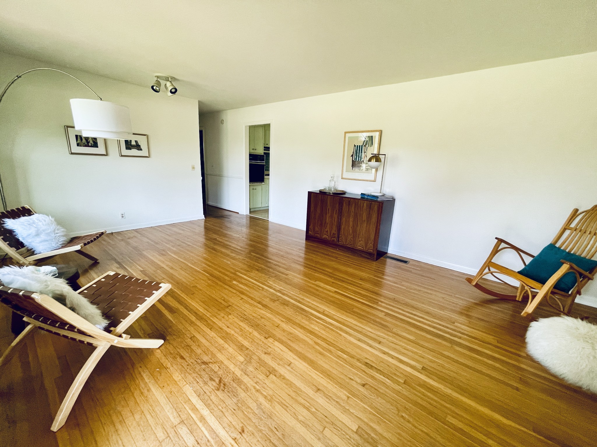 202 Stable Road Franklin, TN 37069 - Photo 3 of 18 Gallery Image 3
