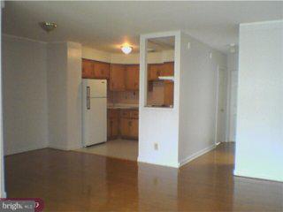 4062 Balwynne Park Road Philadelphia, PA 19131 - Photo 3 of 6