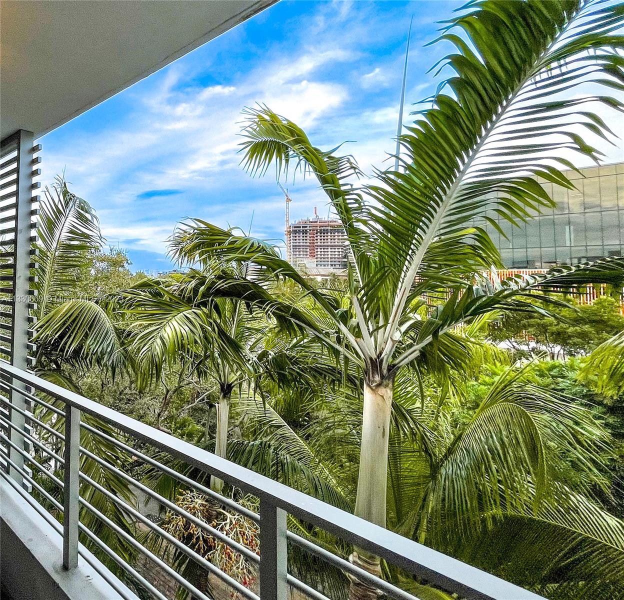 3339 Virginia Street, Unit PH26 Miami, FL 33133 - Photo 18 of 19 a view of a yard