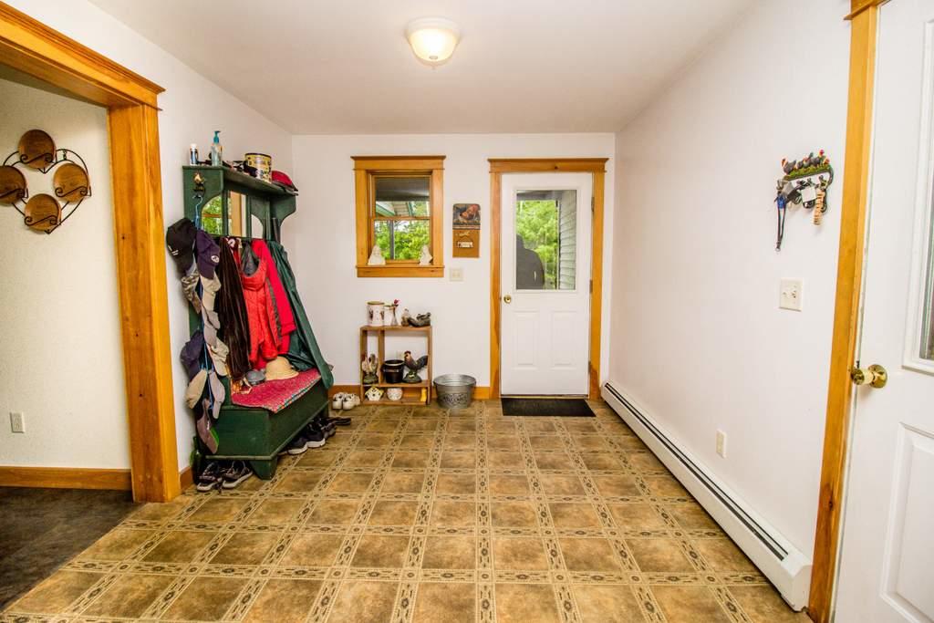 239 Main Street Jay, ME 04239 - Photo 19 of 34 Interior