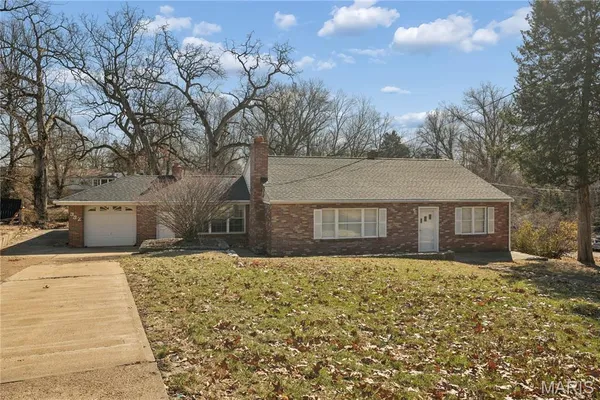 $188,000 | 332 Argent Avenue, St. Louis, MO 63135