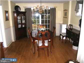 59 West Chelfield Road Glenside, PA 19038 - Photo 4 of 10 Dining Room