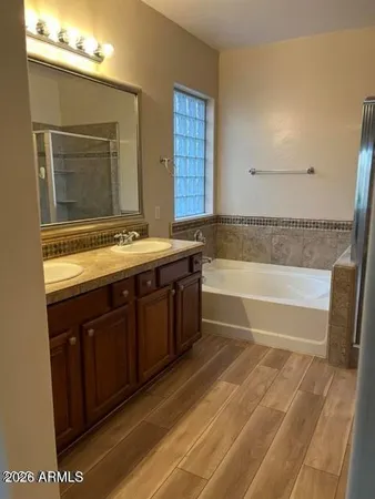 $2,400 | 3519 East Pinot Noir Avenue, Gilbert, AZ 85298