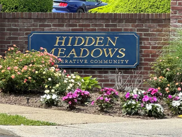 $2,000 | 79 Bailey Court, Unit 79, Middle Island, NY 11953