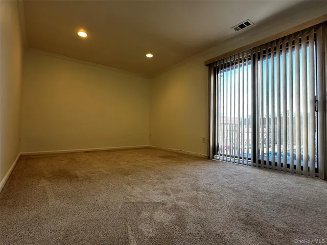 $2,000 | 79 Bailey Court, Unit 79, Middle Island, NY 11953