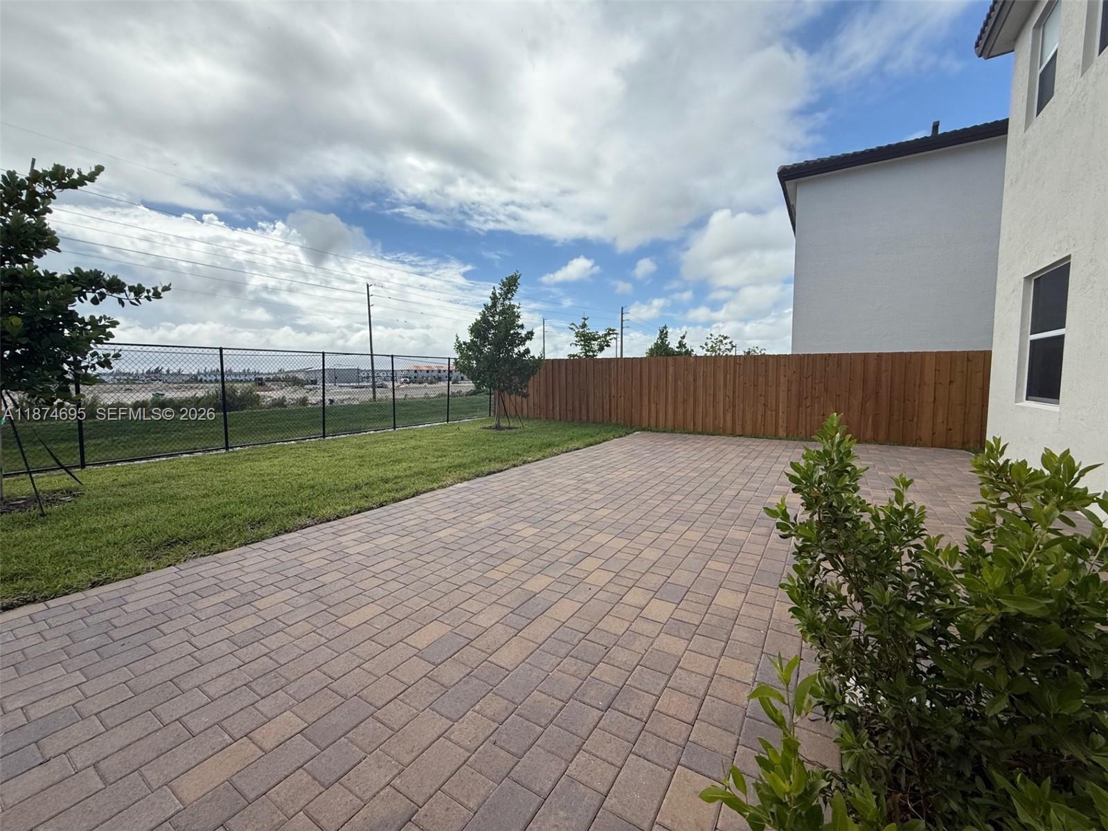 2600 Southeast 25th Street Homestead, FL 33035 - Photo 11 of 61 a view of a backyard