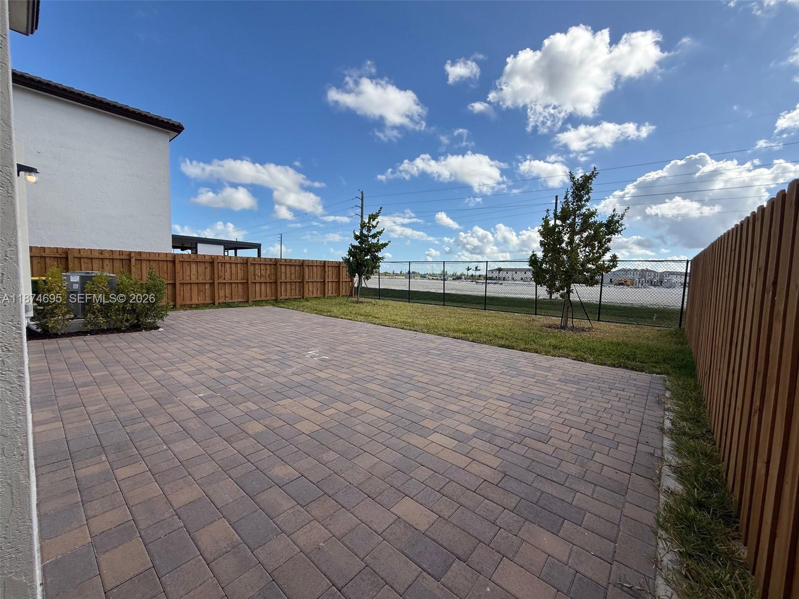 2600 Southeast 25th Street Homestead, FL 33035 - Photo 2 of 61 a view of a backyard
