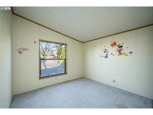 $75,000 | 301 East Columbia Drive, Unit 8, Newberg, OR 97132