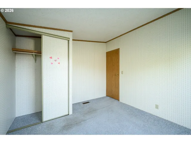 $75,000 | 301 East Columbia Drive, Unit 8, Newberg, OR 97132