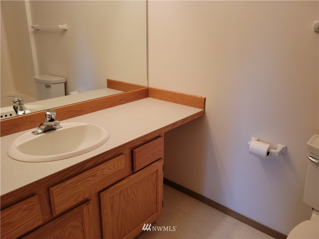 20122 Tahoma Circle Southwest Rochester, WA 98579 - Photo 22 of 25