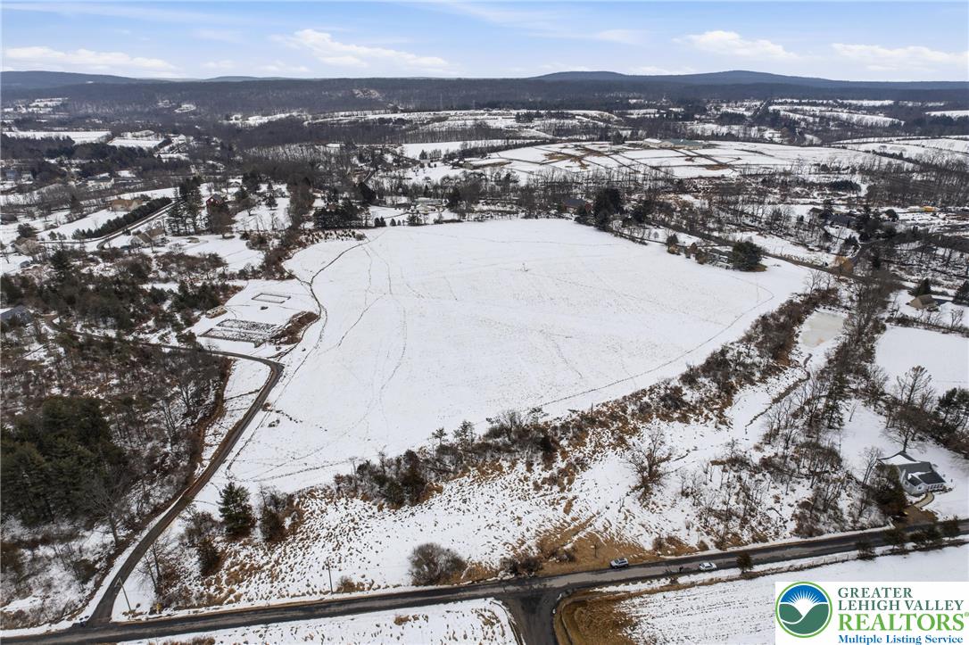 Hottle Road Coopersburg, PA 18036 - Photo 3 of 16 Gallery Image 3