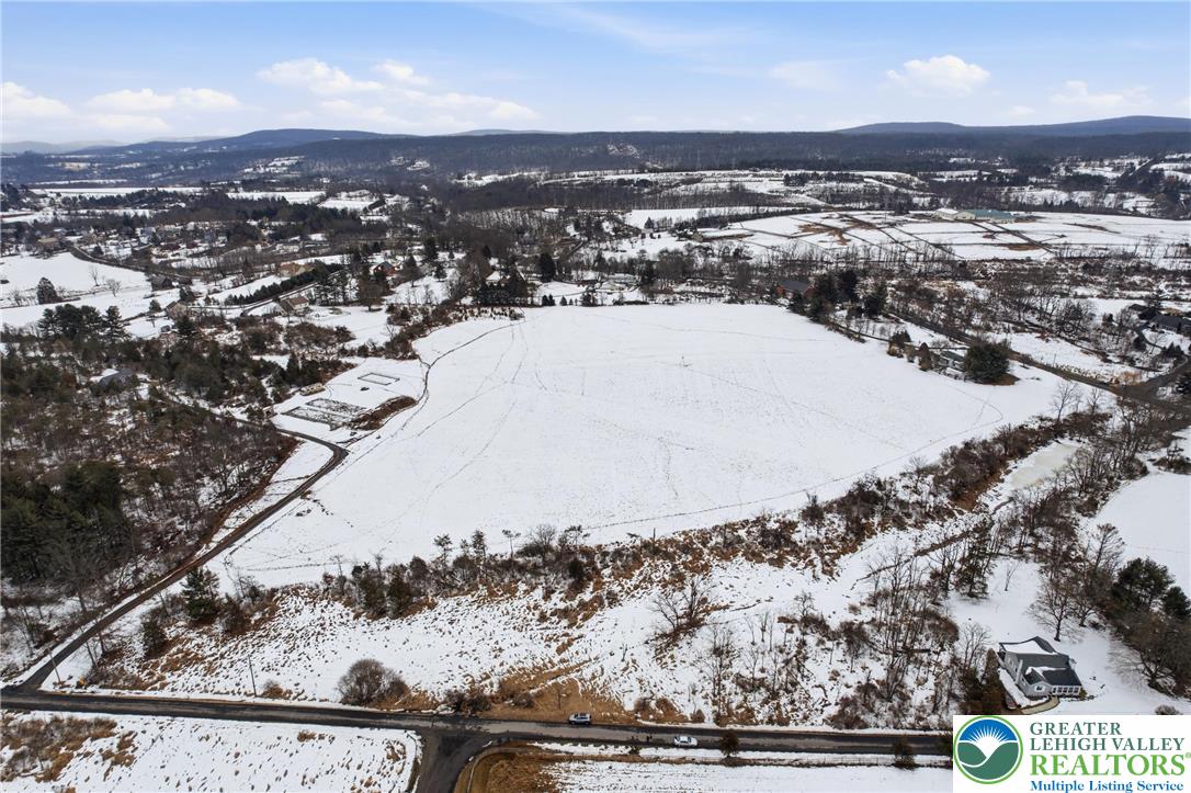 Hottle Road Coopersburg, PA 18036 - Photo 4 of 16 Gallery Image 4