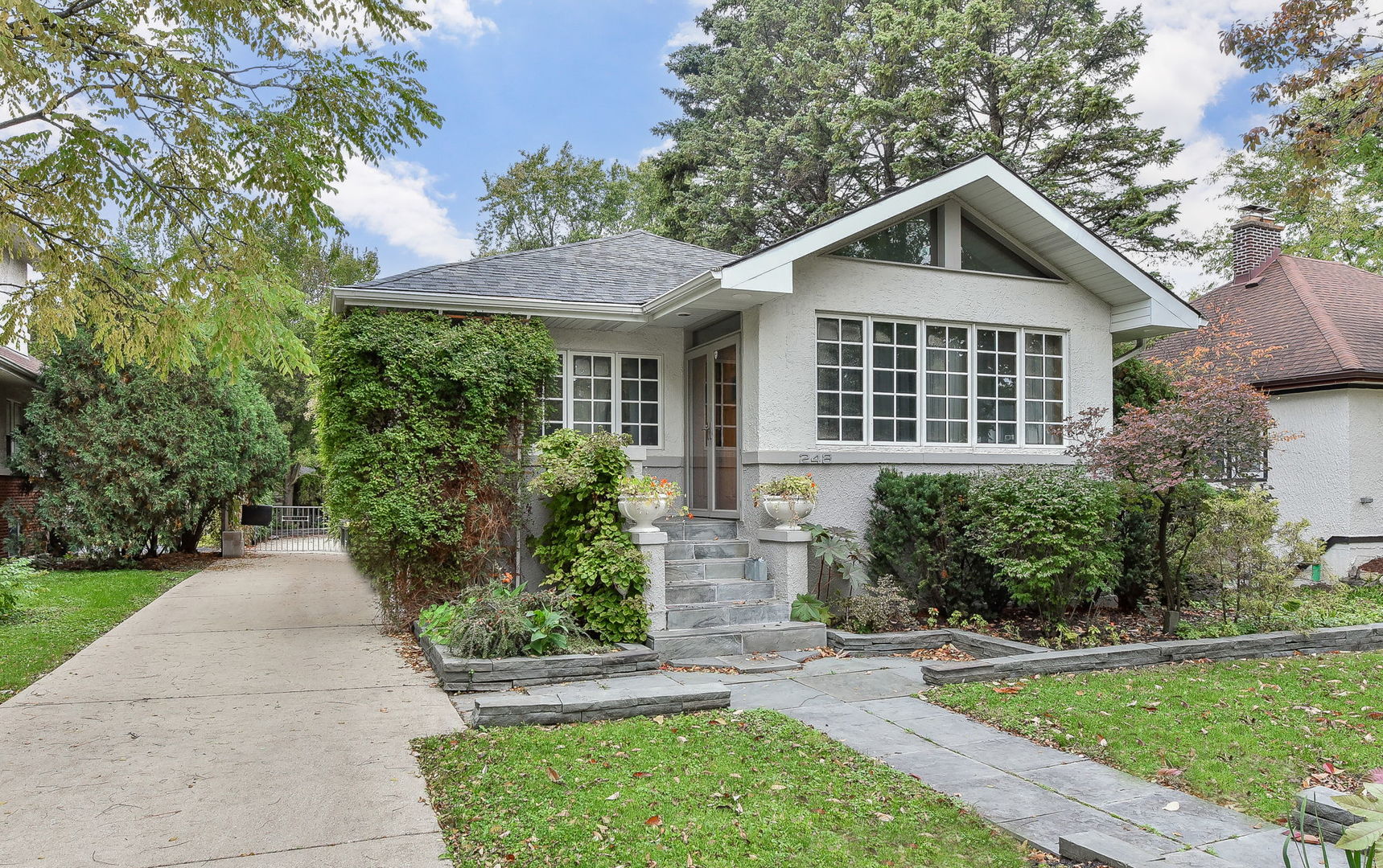 248 Gage Road Riverside, IL 60546 - Photo 1 of 31