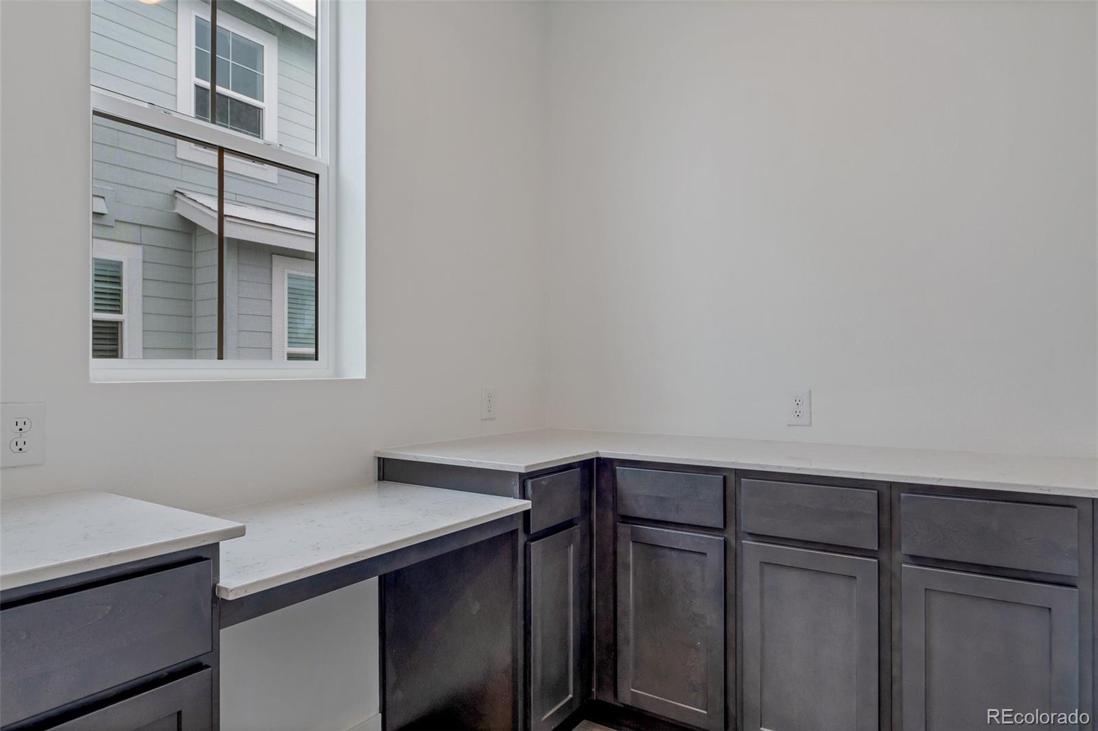 743 Penn Road Elizabeth, CO 80107 - Photo 9 of 24 Gallery Image 9