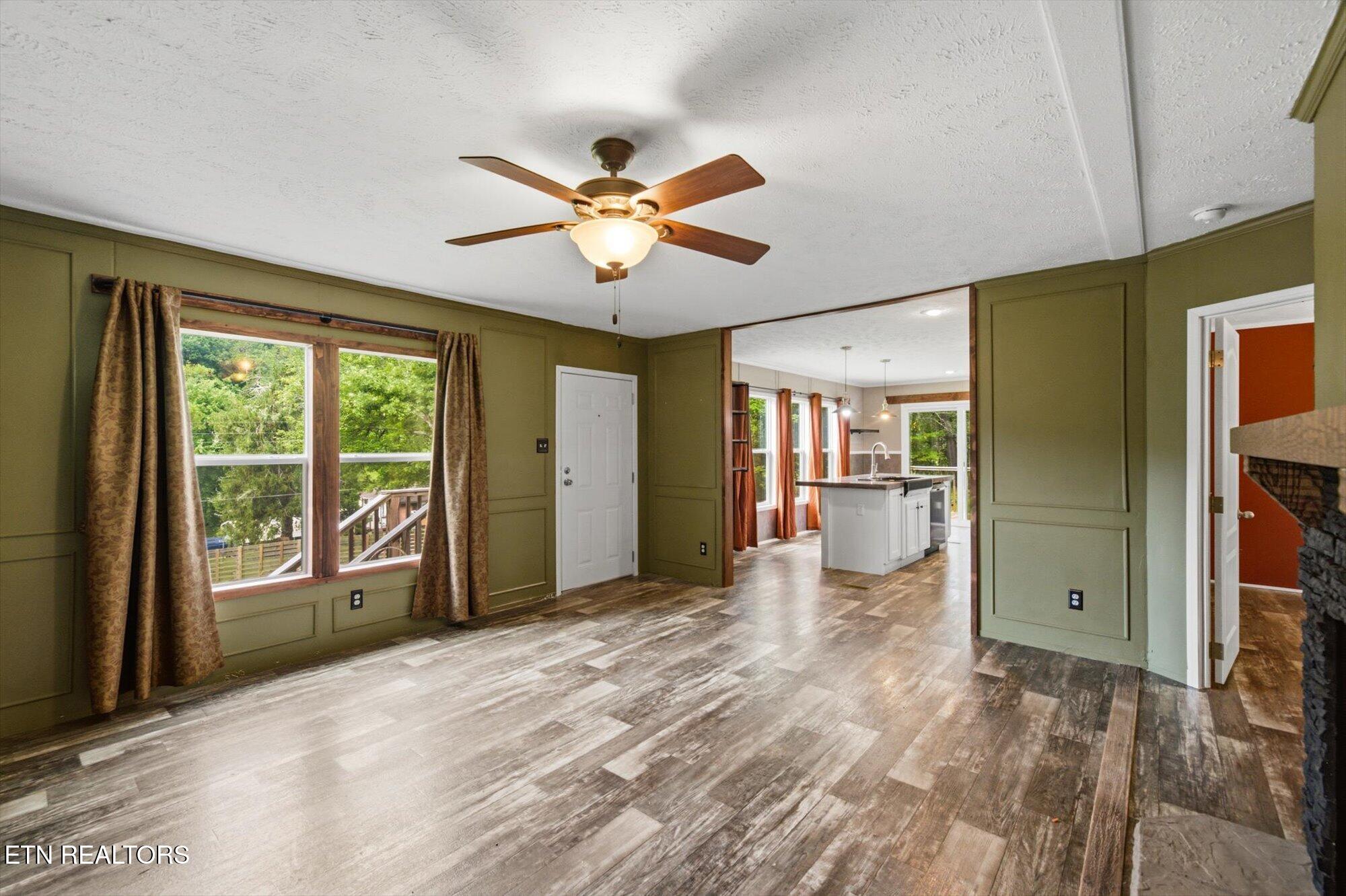 17735 Vonore Road Loudon, TN 37774 - Photo 6 of 31 06-17735-Vonore-Rd-Loudon-TN-6