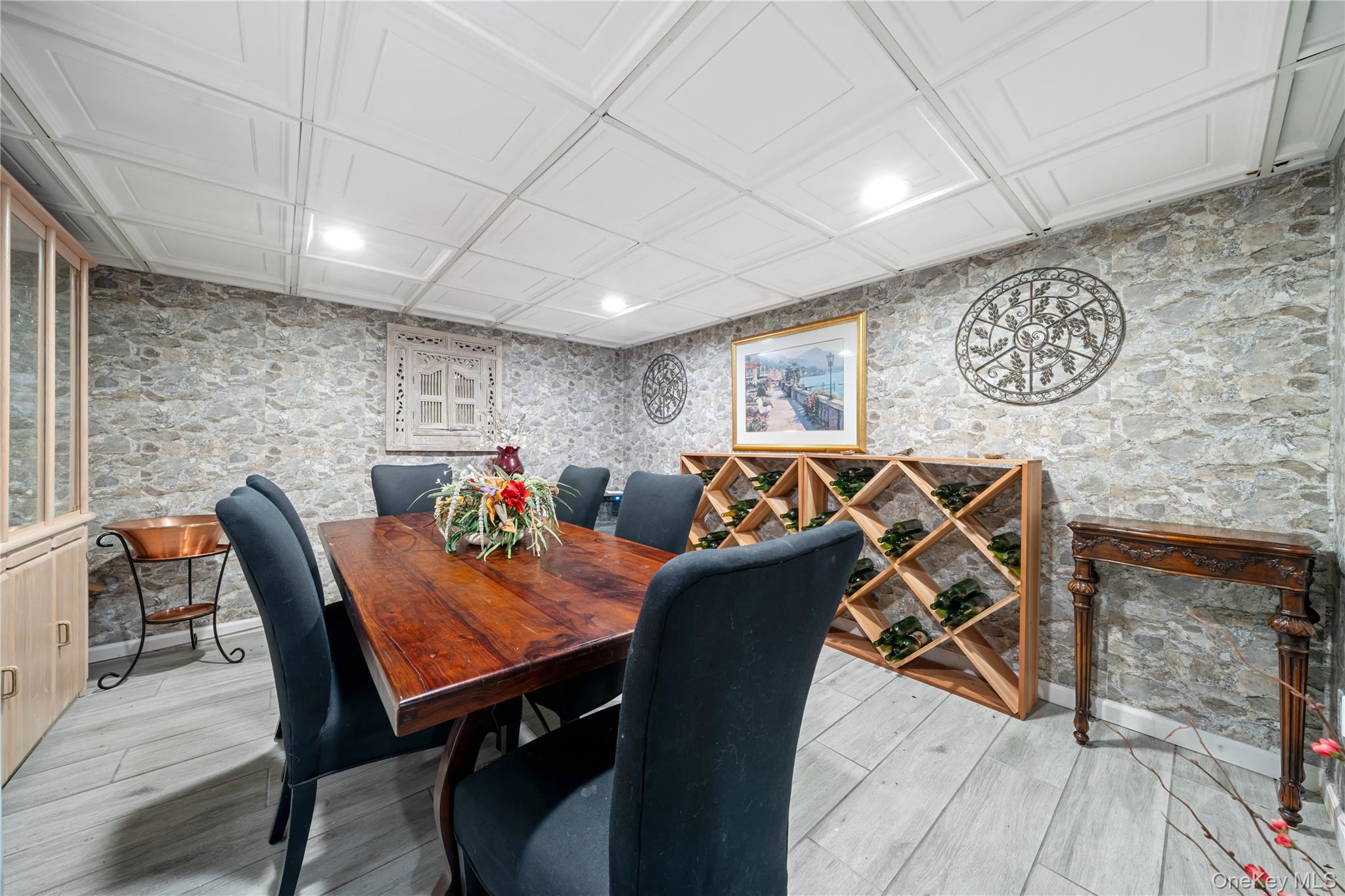 51 Bay Road Huntington Bay, NY 11743 - Photo 15 of 42 Can be used as an Office - Recessed lighting,