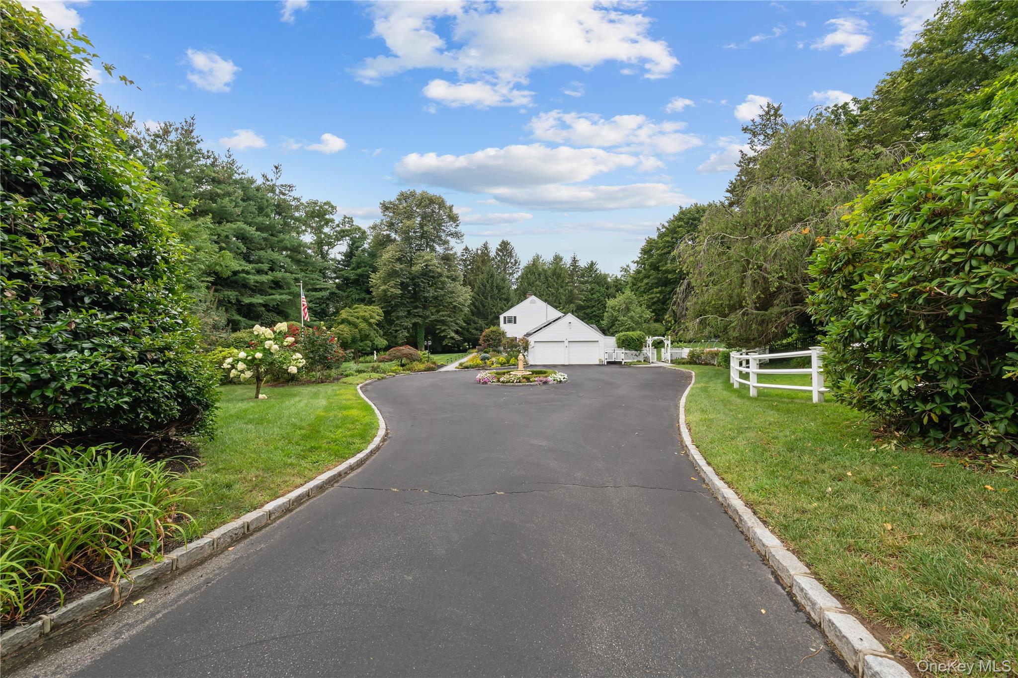 51 Bay Road Huntington Bay, NY 11743 - Photo 4 of 42 a view of a road with a yard