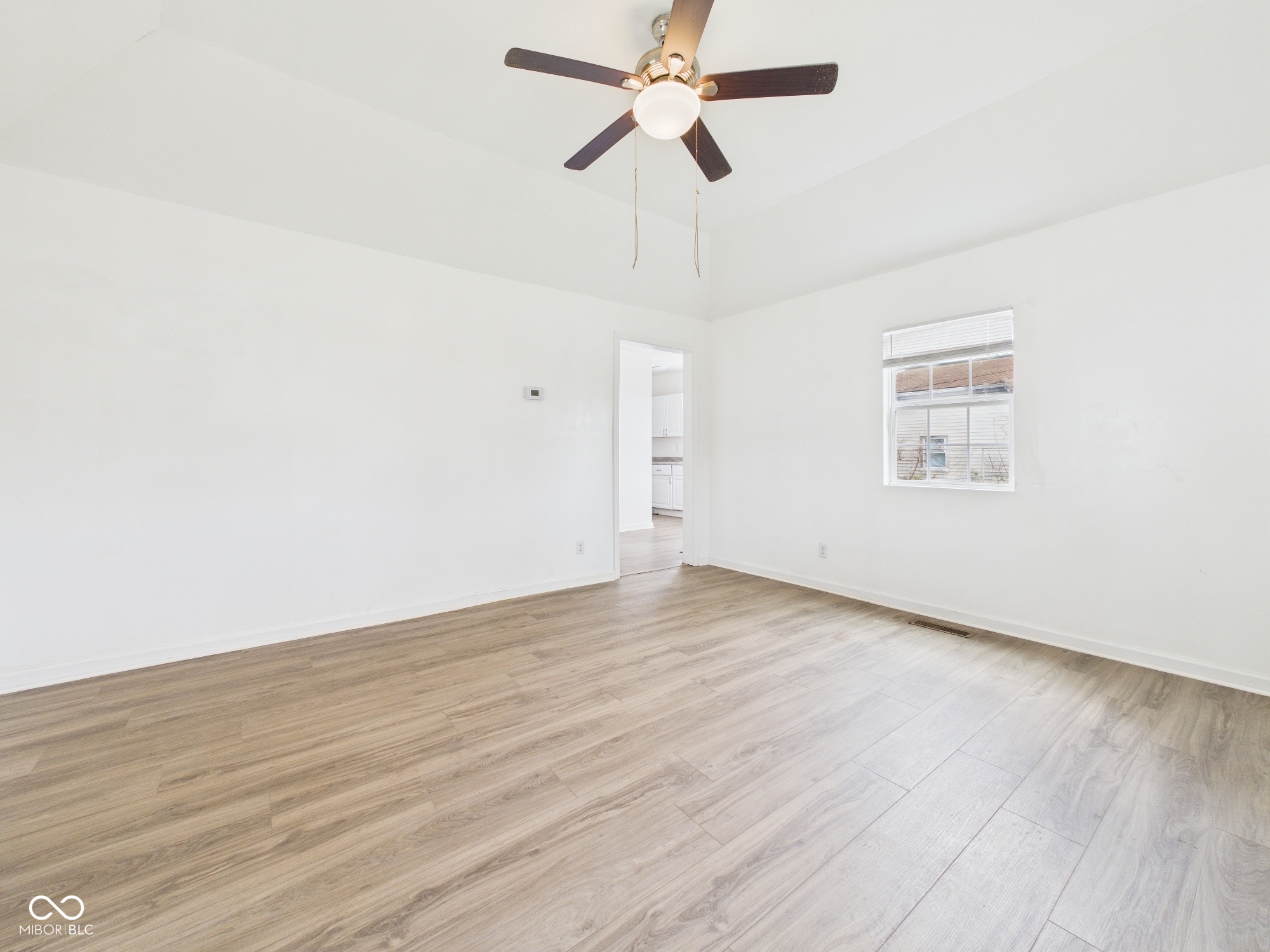 1507 West 7th Street Anderson, IN 46016 - Photo 5 of 39 Gallery Image 5