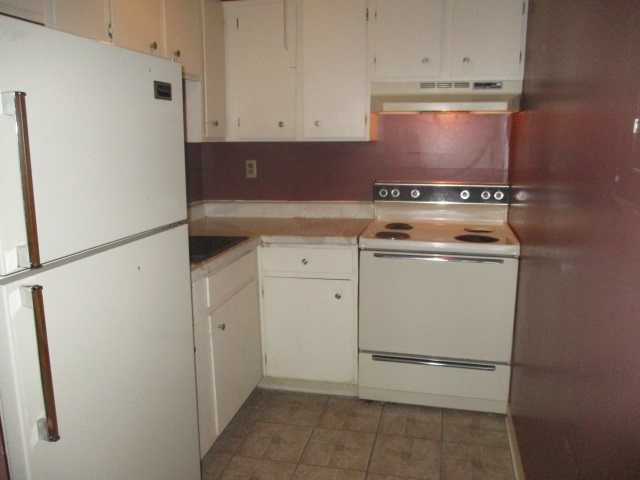 1225 Bodwell Road, Unit 2 Manchester, NH 03109 - Photo 6 of 8 Gallery Image 6