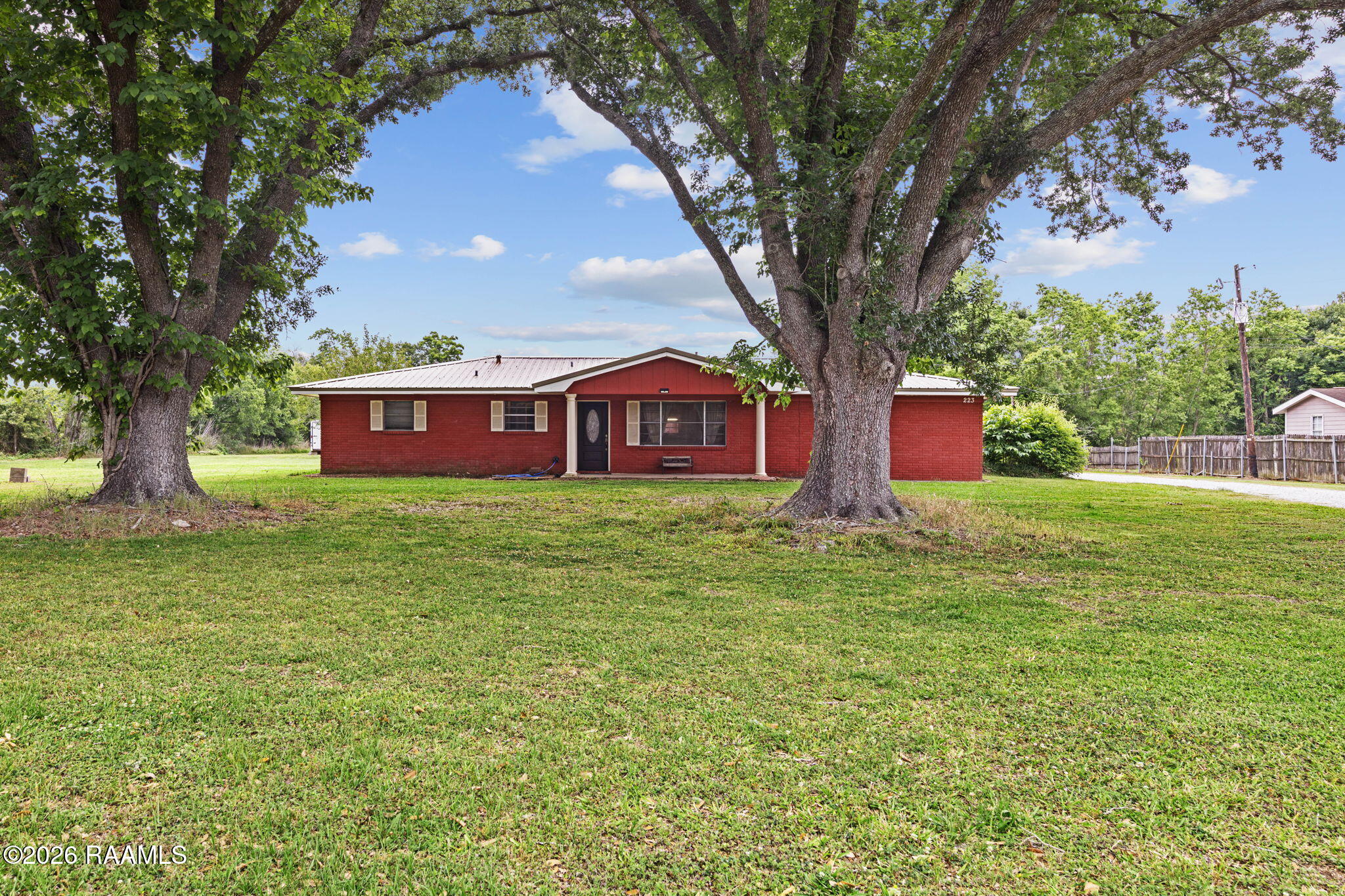 223 South Fieldspan Road Scott, LA 70583 - Photo 2 of 32