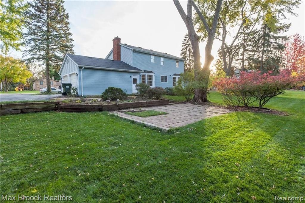 2372 Blockton Road Rochester Hills, MI 48306 - Photo 40 of 43