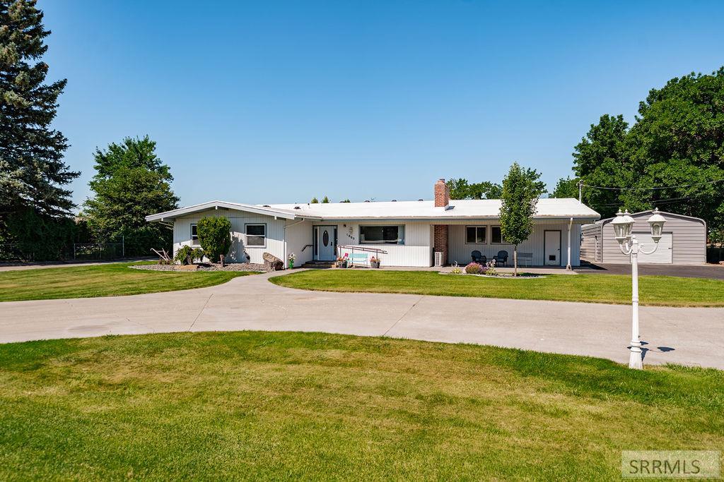 1005 Airport Road Blackfoot, ID 83221 - Photo 1 of 48 Main View