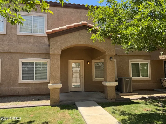 $1,695 | 125 South 56th Street, Unit 52, Mesa, AZ 85206