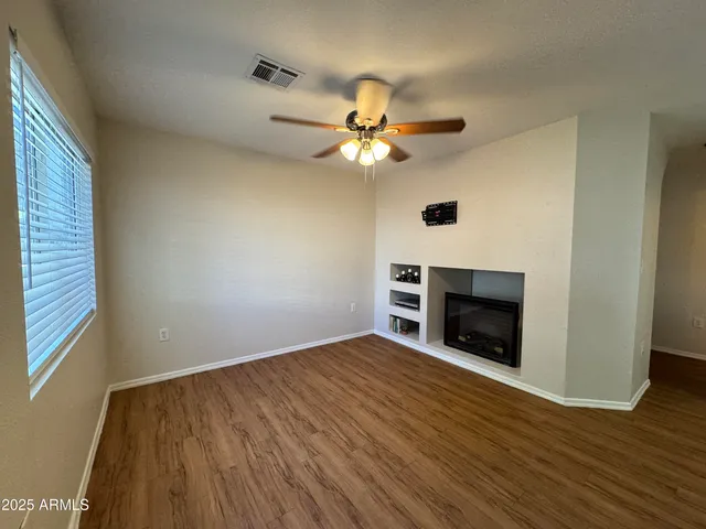 $1,695 | 125 South 56th Street, Unit 52, Mesa, AZ 85206