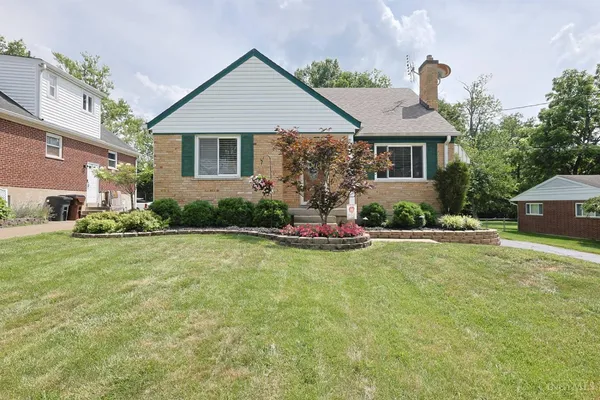 $200,000 | 2889 Mt Airy Avenue, Cincinnati, OH 45239