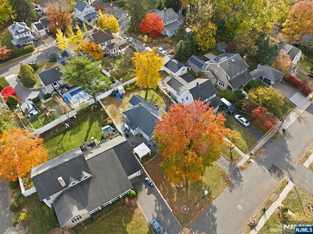 $555,000 | 13 Poplar Street, Dumont, NJ 07628