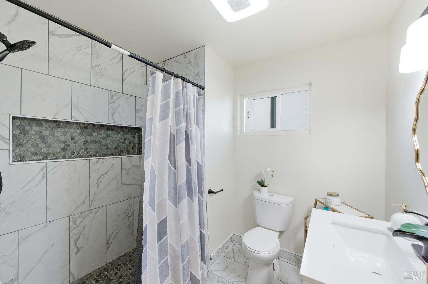 2049 Swan Way Fairfield, CA 94533 - Photo 31 of 36