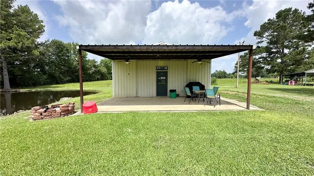 $249,000 | 357 Highway 453, Marksville, LA 71351