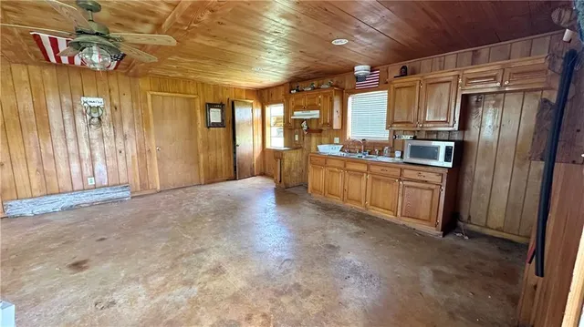 $249,000 | 357 Highway 453, Marksville, LA 71351