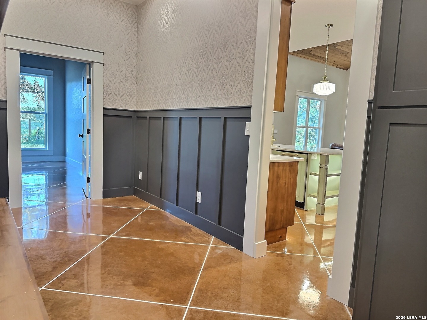 1230 Old Pearsall Road Jourdanton, TX 78026 - Photo 8 of 20