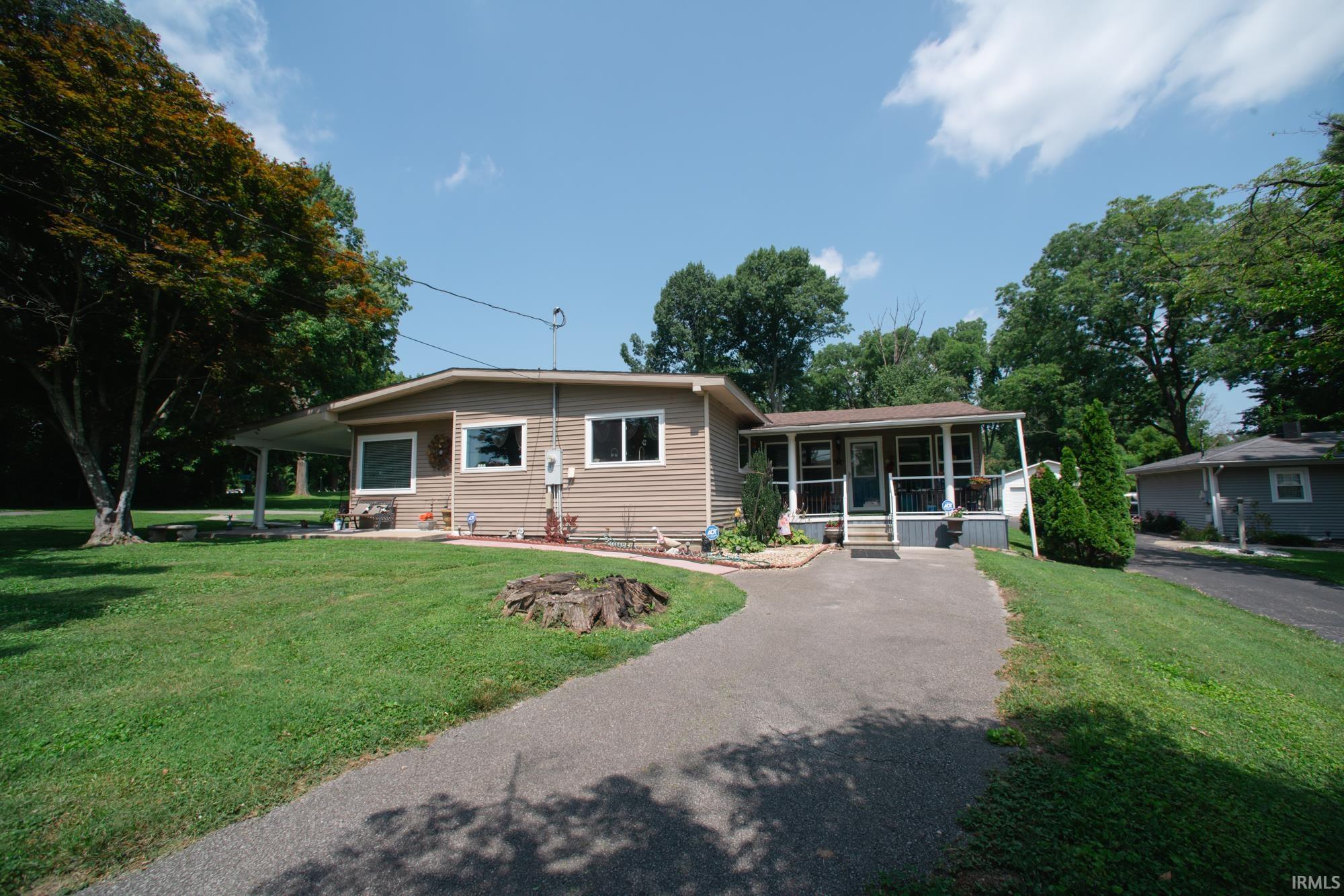 3804 North Old Bruceville Road Vincennes, IN 47591 - Photo 2 of 35