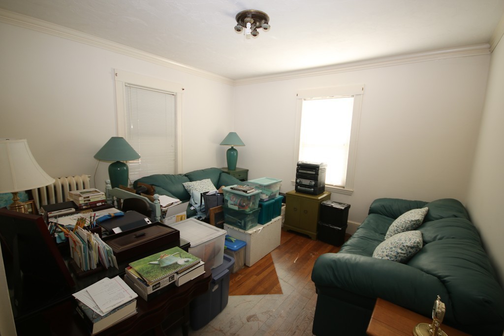 2 Pine Tree Road Wellesley, MA 02482 - Photo 9 of 27 Gallery Image 9