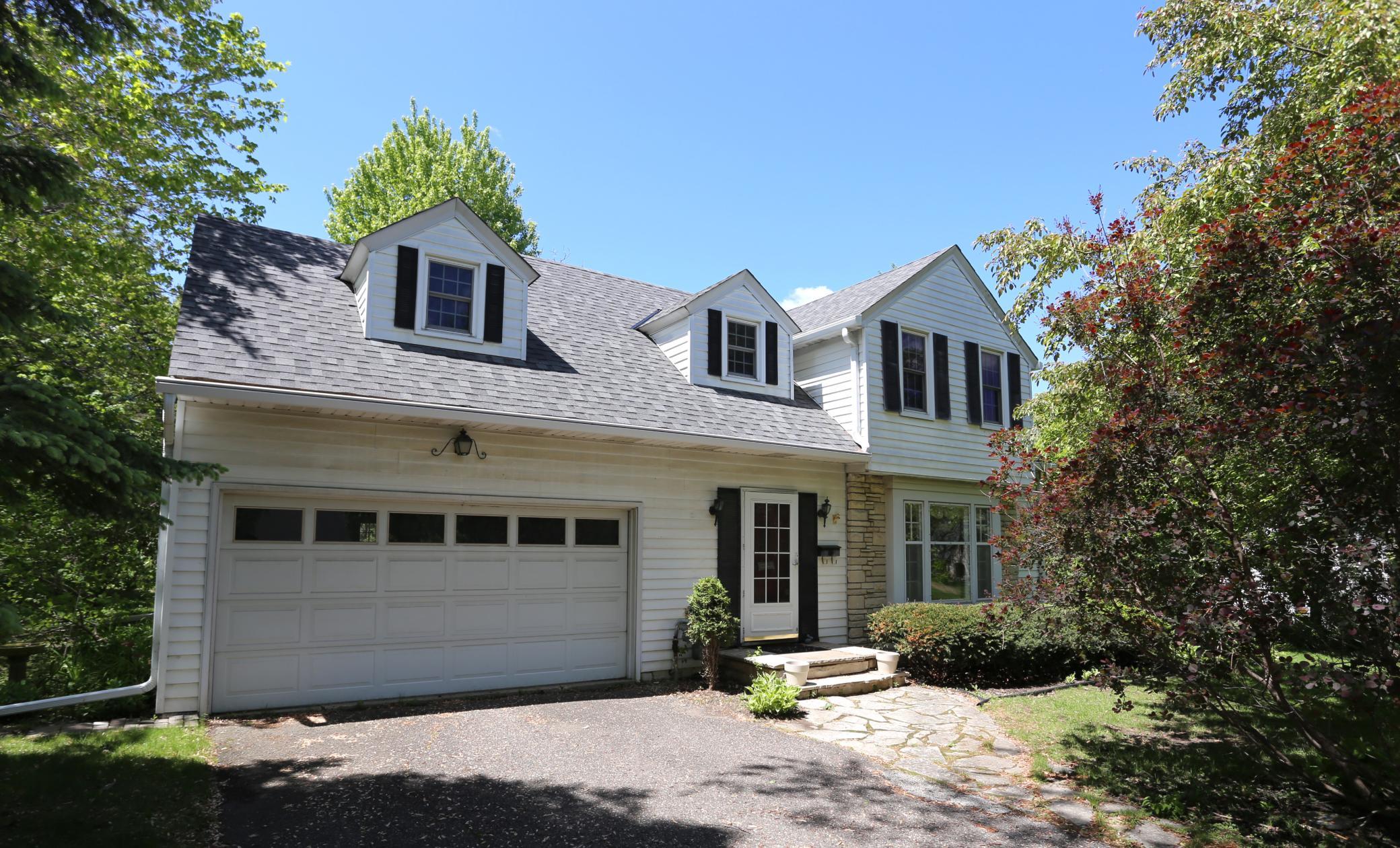 4904 West Sunnyslope Road Edina, MN 55424 - Photo 1 of 1 Gallery Image 1