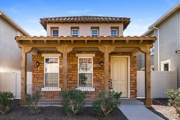 $2,380 | 3900 East Gideon Way, Gilbert, AZ 85296