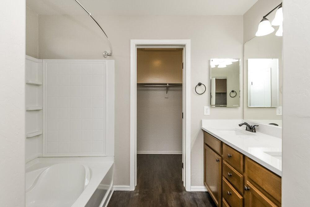 3900 East Gideon Way Gilbert, AZ 85296 - Photo 11 of 17 Photo #11