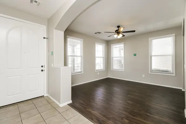 $2,380 | 3900 East Gideon Way, Gilbert, AZ 85296