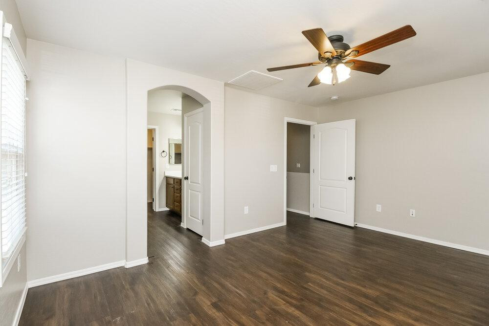 3900 East Gideon Way Gilbert, AZ 85296 - Photo 10 of 17 Photo #10