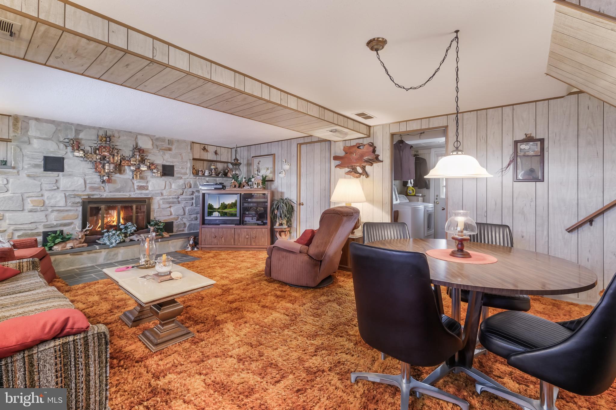 746 Violet Road Warminster, PA 18974 - Photo 21 of 31 Gallery Image 21